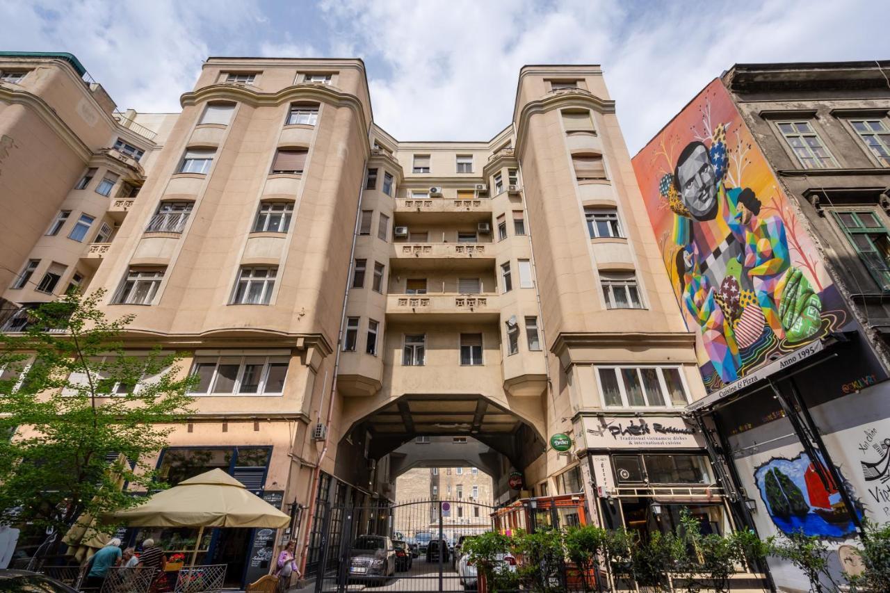 Bpr Chic Gem In The Heart Of The City Budapest Esterno foto